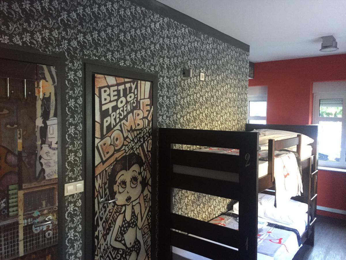 זאגרב Hostel Paris מראה חיצוני תמונה