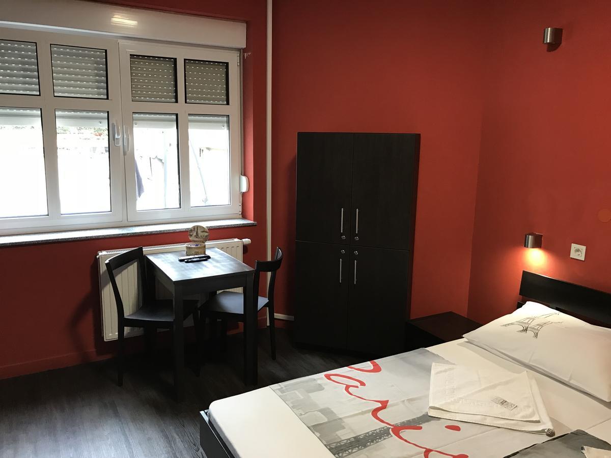 זאגרב Hostel Paris מראה חיצוני תמונה